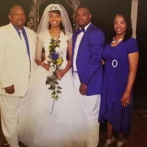 Meet your Posher, Priscilla